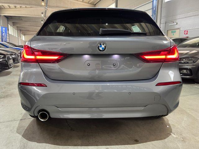 BMW 118 i 5p. Business Advantage "18 Msport /Nav/F.Led/Par
