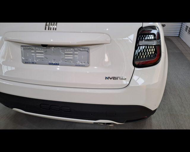 FIAT 600 1.2 hybrid 145cv auto