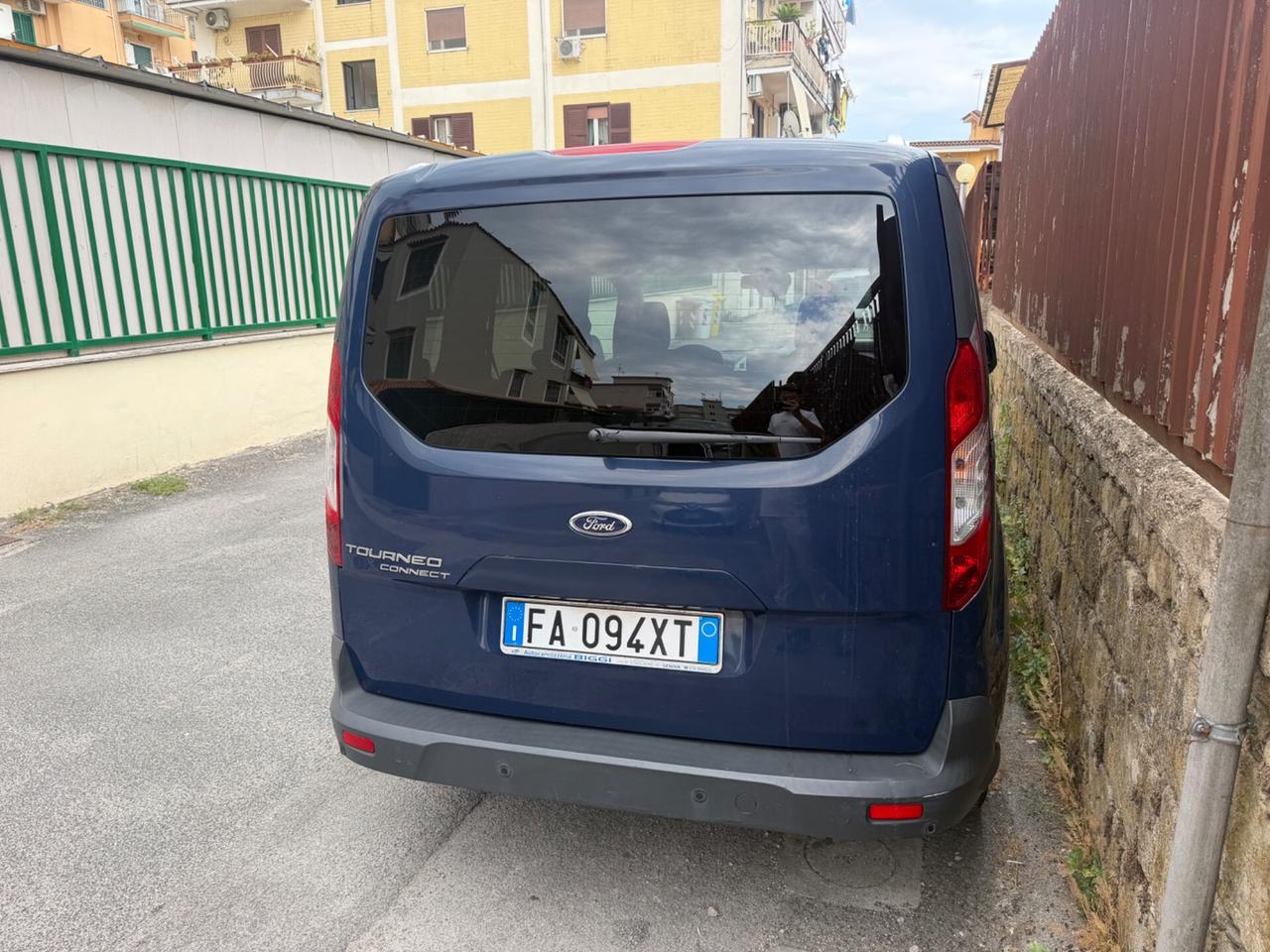 Ford Tourneo Connect 1.6 TDCi 115 CV Titanium