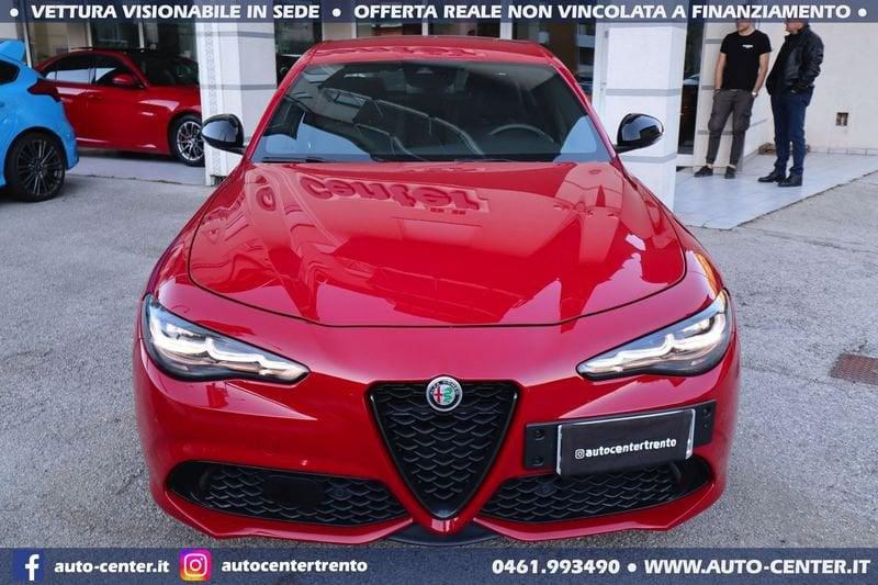Alfa Romeo Giulia 2.0 Turbo 280CV AT8 AWD Q4 Veloce