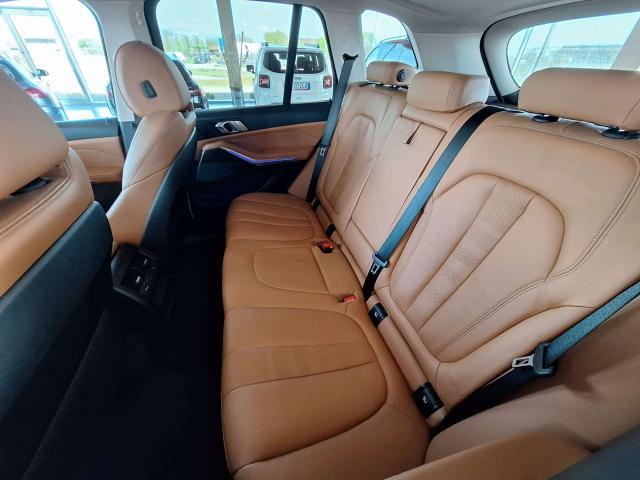 BMW X5 X5 Xdrive25d Business auto Pelle color Cognac, Parking Assistant Plus, Cerchi da 21, Tetto panoramico apribile