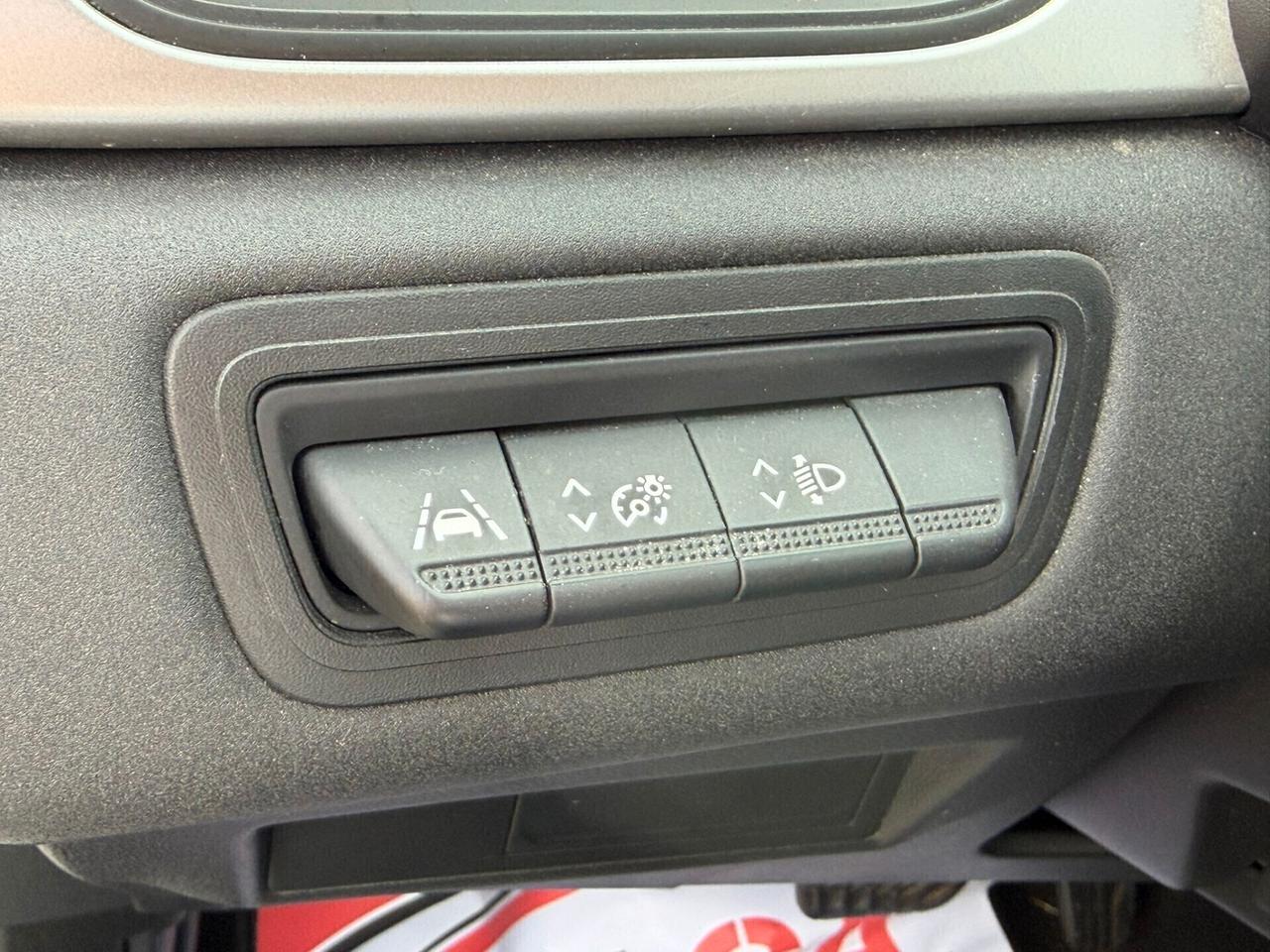 Renault Captur Plug-in Hybrid E-Tech 160 CV Intens