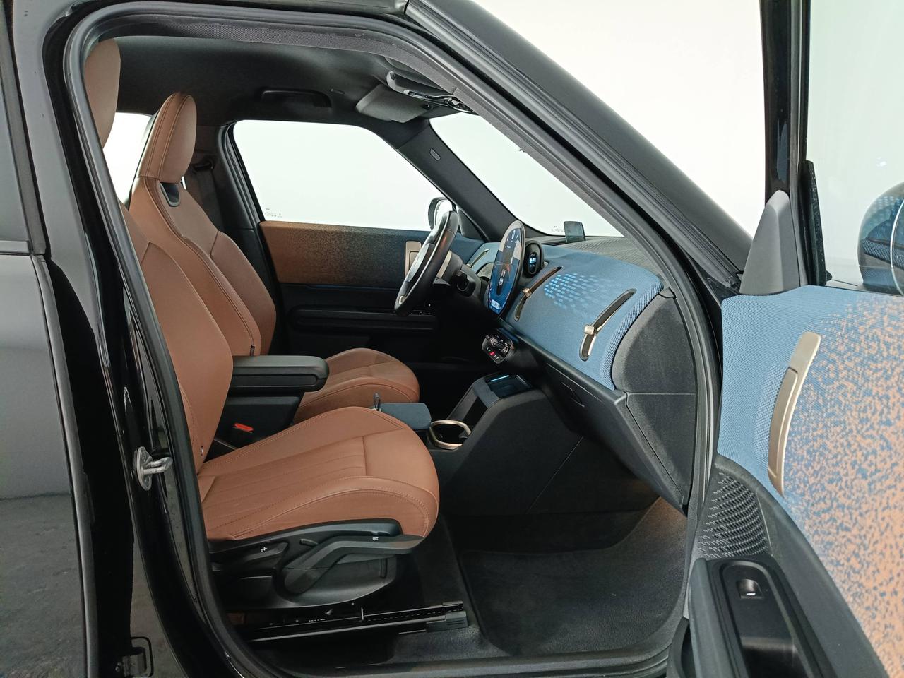 MINI Mini Countryman U25 - Mini Countryman 2.0 48V D Favoured auto