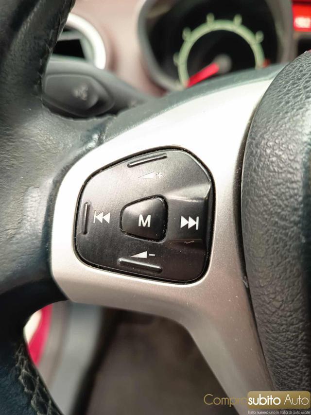 FORD Fiesta + 1.4 5 porte Bz.- GPL