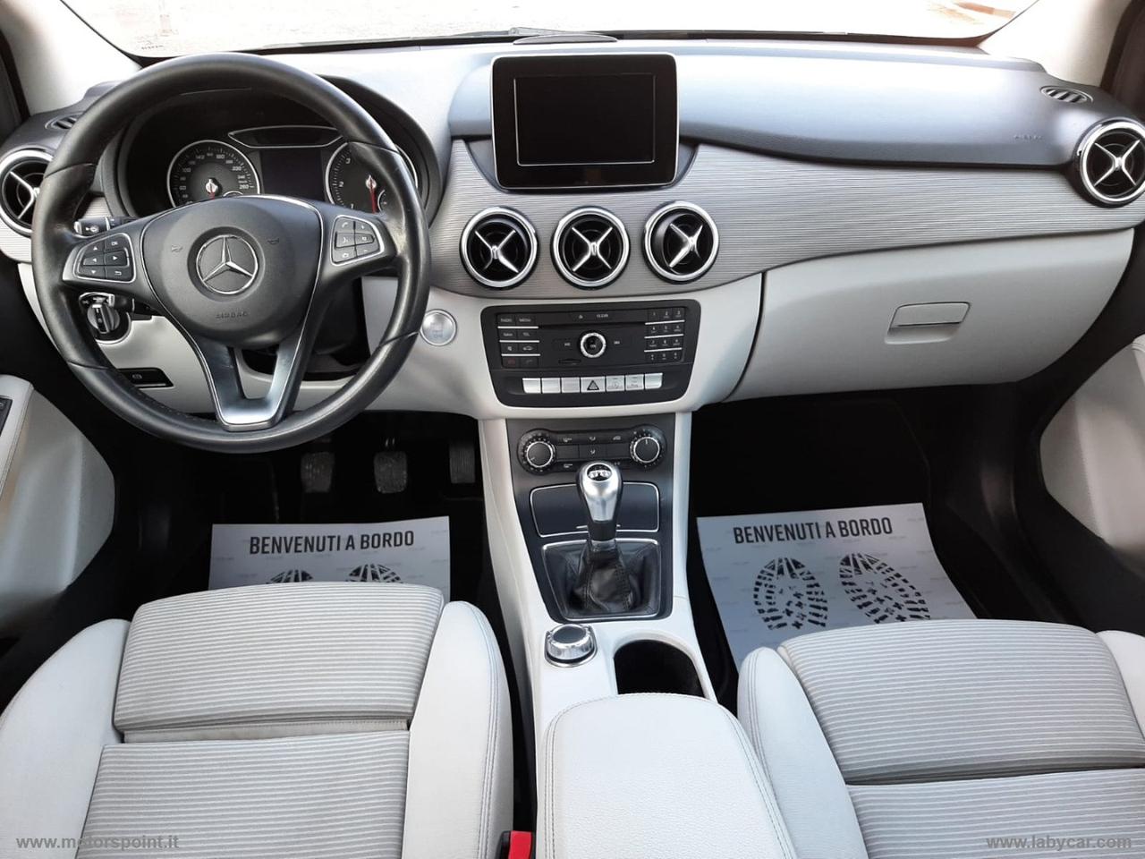 MERCEDES-BENZ B 180 d Business