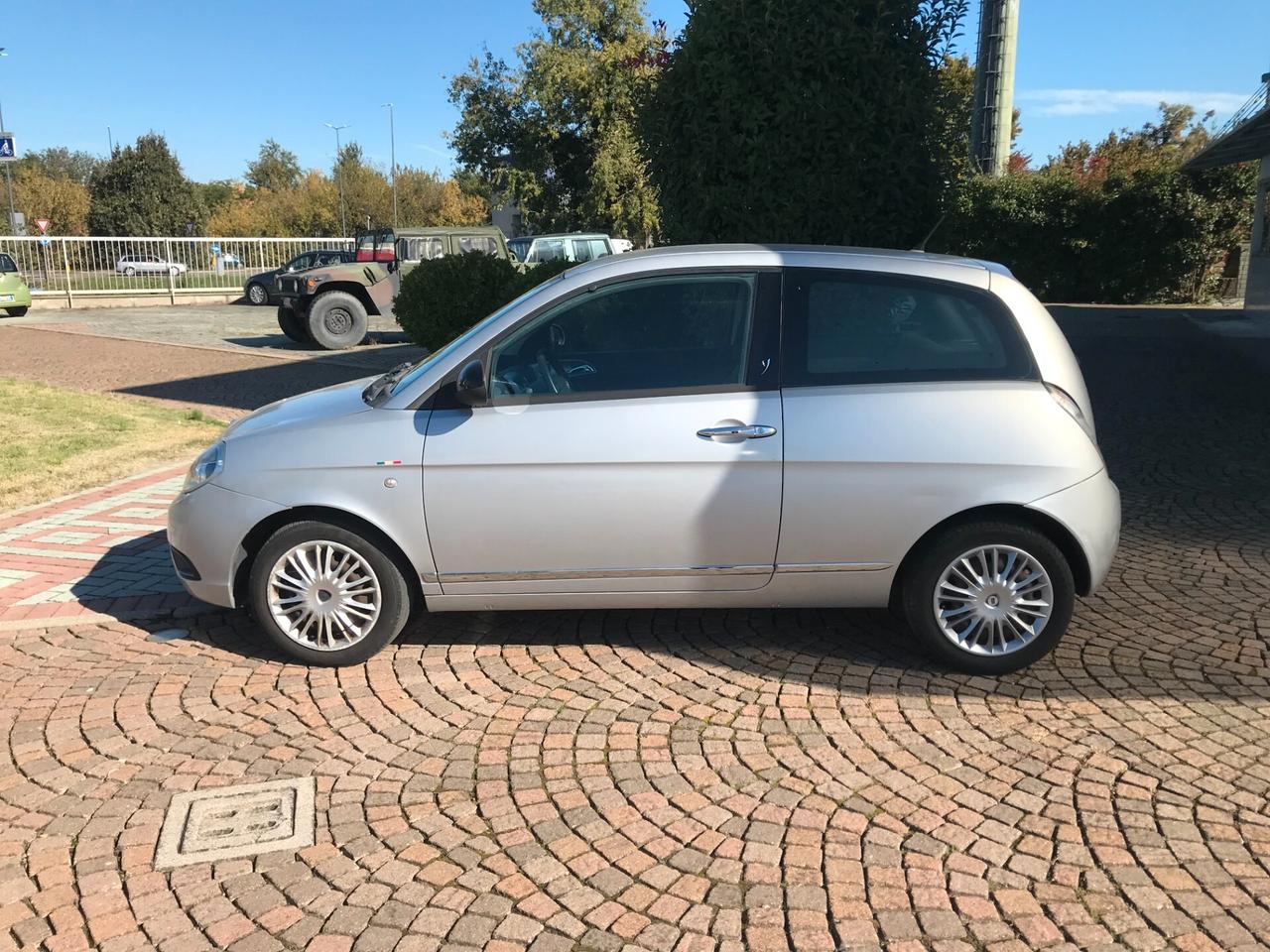 Lancia Ypsilon 1.2 69 CV Platinum
