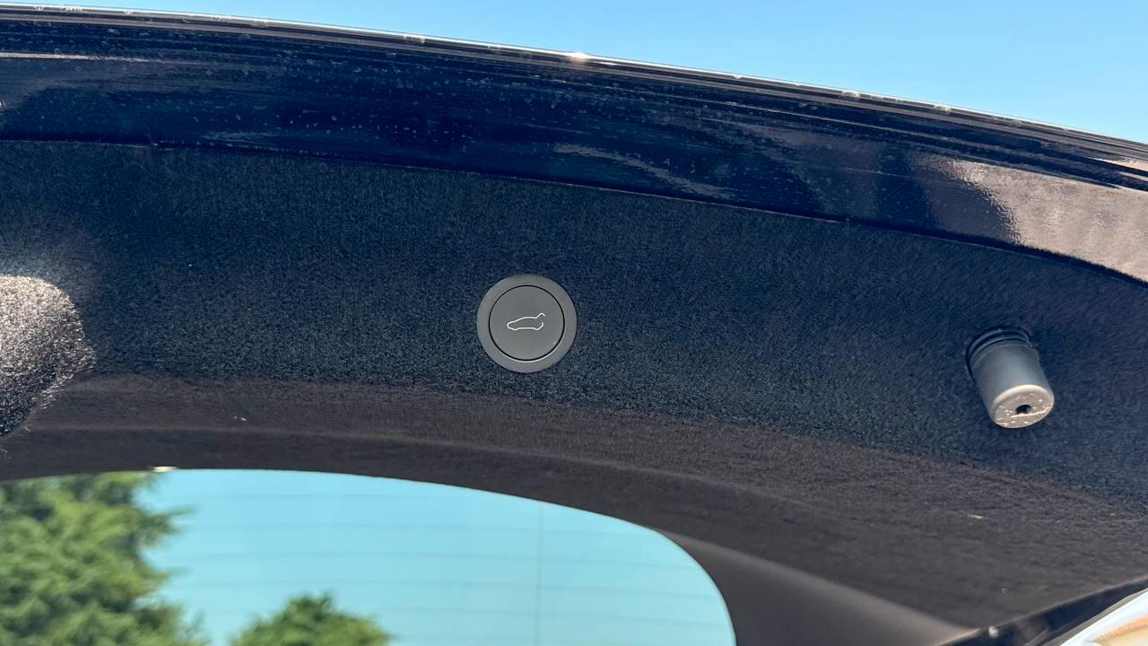 Tesla Model Y Model Y NV36 Long Range AWD Launch Edition LISTINO 69500€