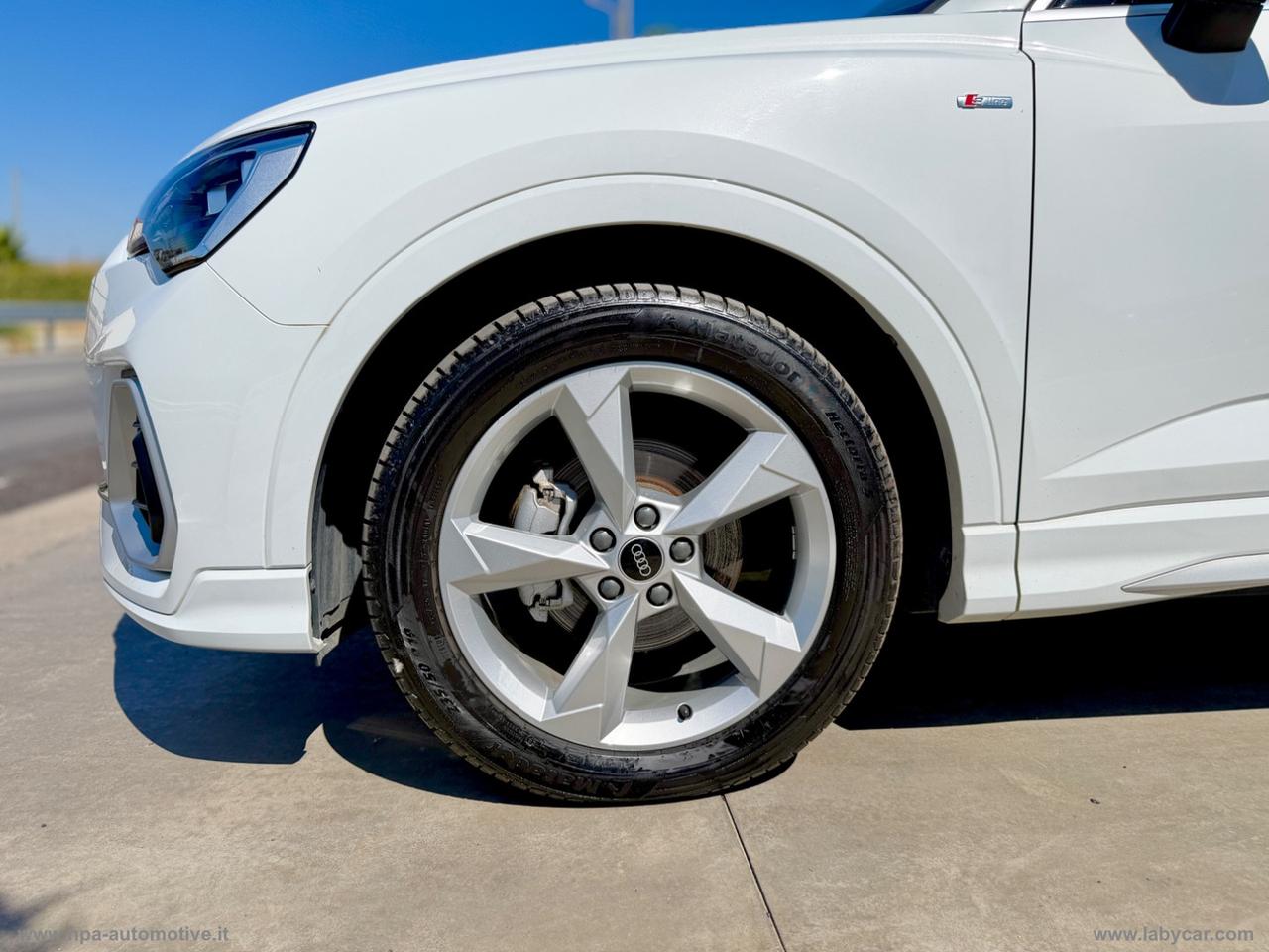 AUDI Q3 SPORTBACK 2.0TDI S-tronic S-Line LED NAVI PELLE CERCHI 19 RETROCAMERA
