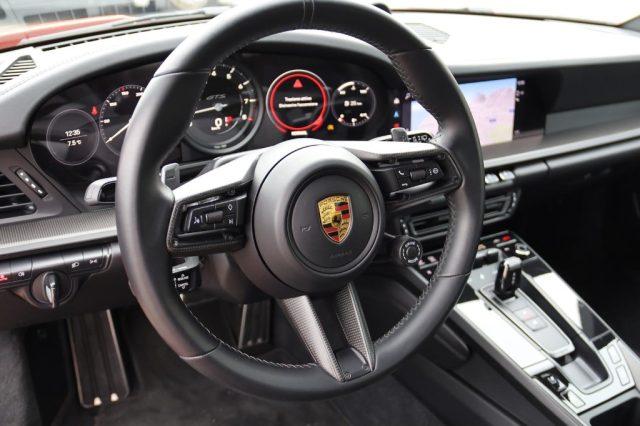 PORSCHE 911 992 Carrera 4 GTS Orange Lava