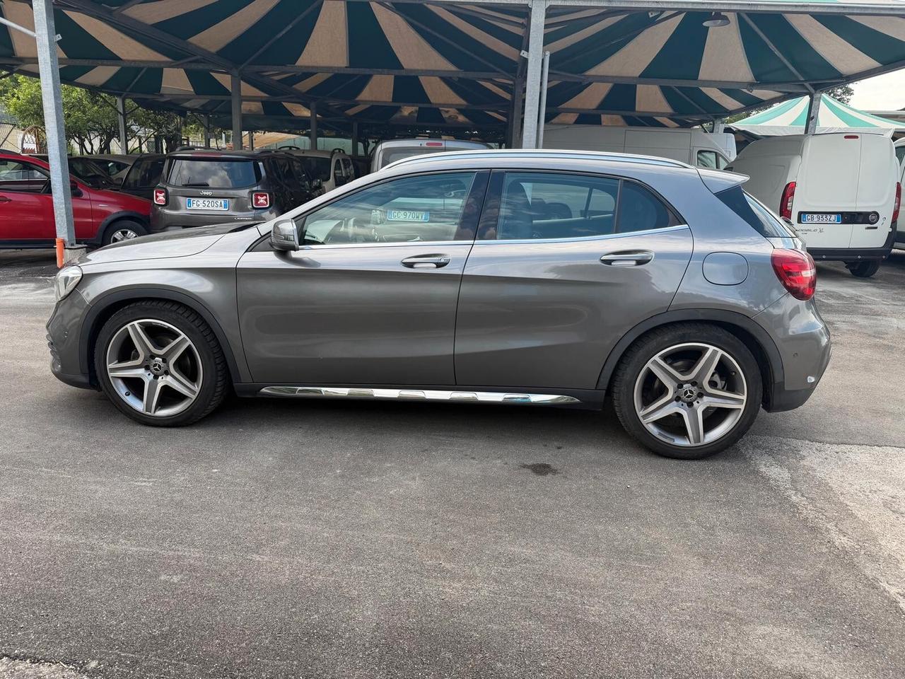 Mercedes-benz GLA 200 d Automatic 4Matic Premium