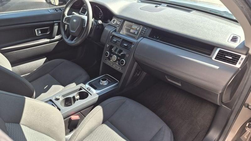 Land Rover Discovery Sport 2.0 TD4 150cv 4WD Pure