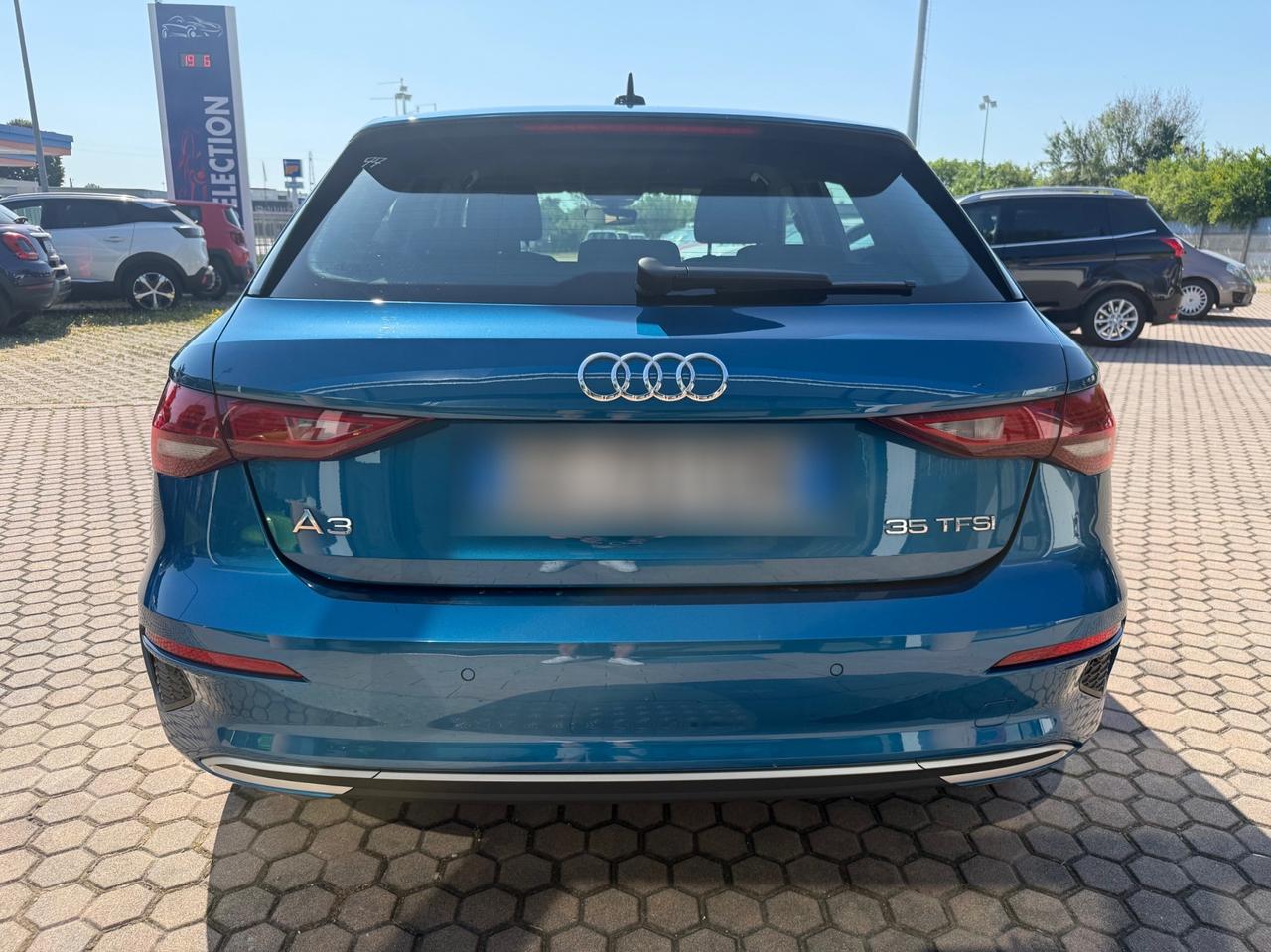 A3 Sportback Advanced 1.5 35 Electric/TFSI Cylinder on demand 110kW