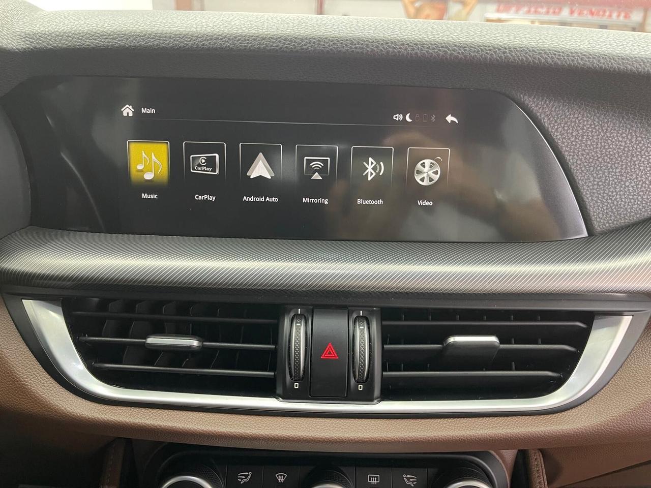 Alfa Romeo Stelvio Q4 210CV VELOCE AT8