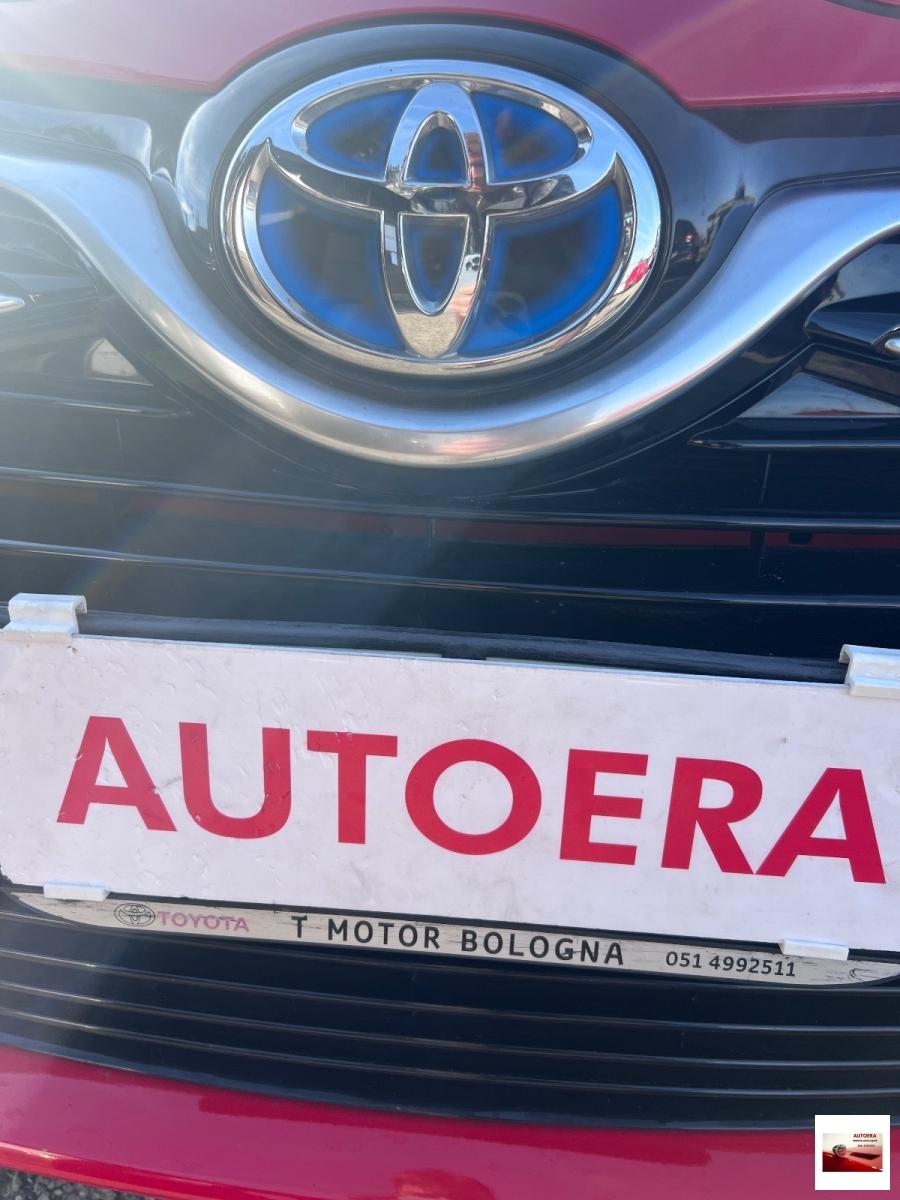 TOYOTA - Yaris - 1.5 Hybrid 5p. Trend "Red Edition"