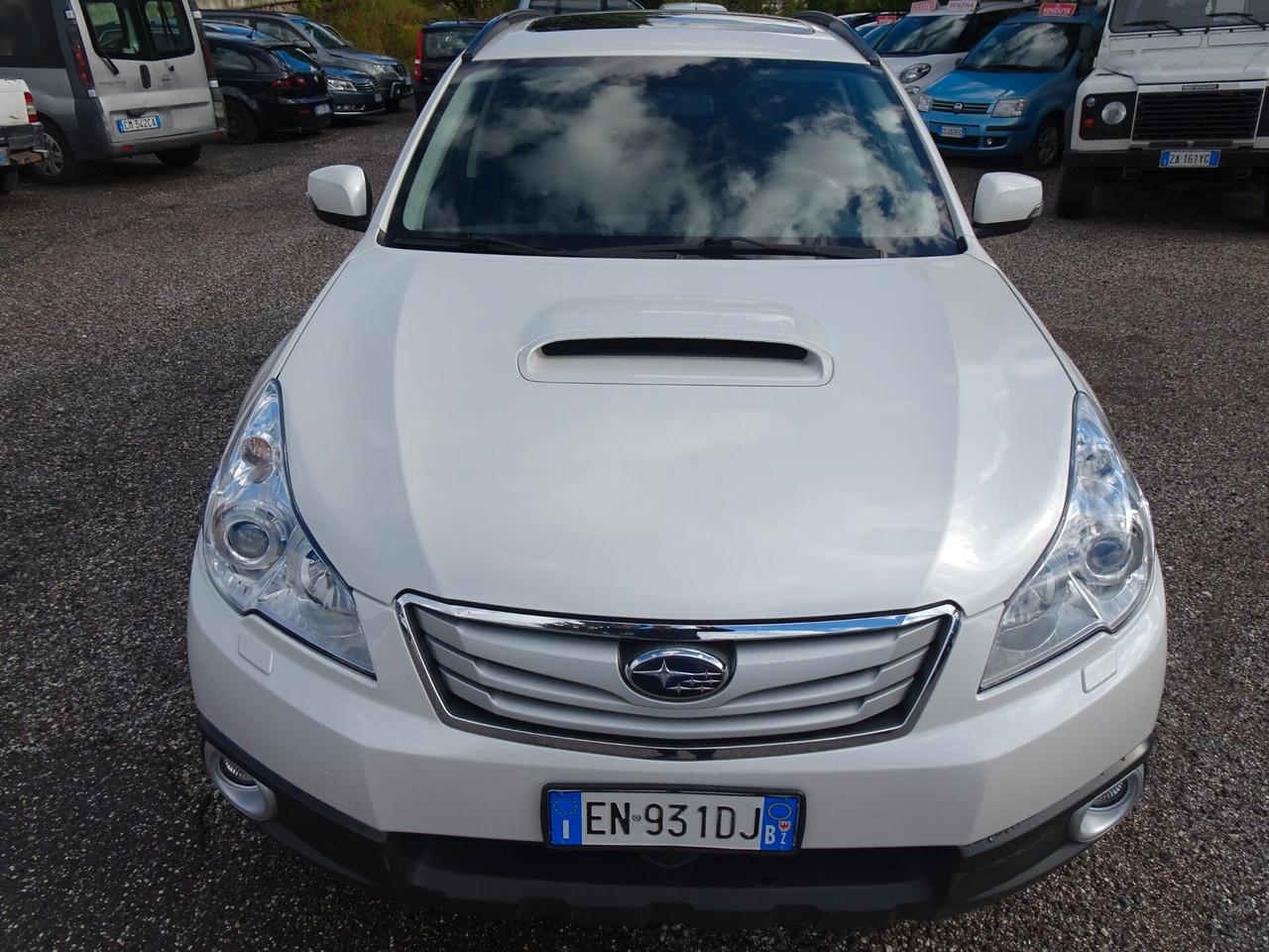 Subaru OUTBACK 2.0D Trend Limited