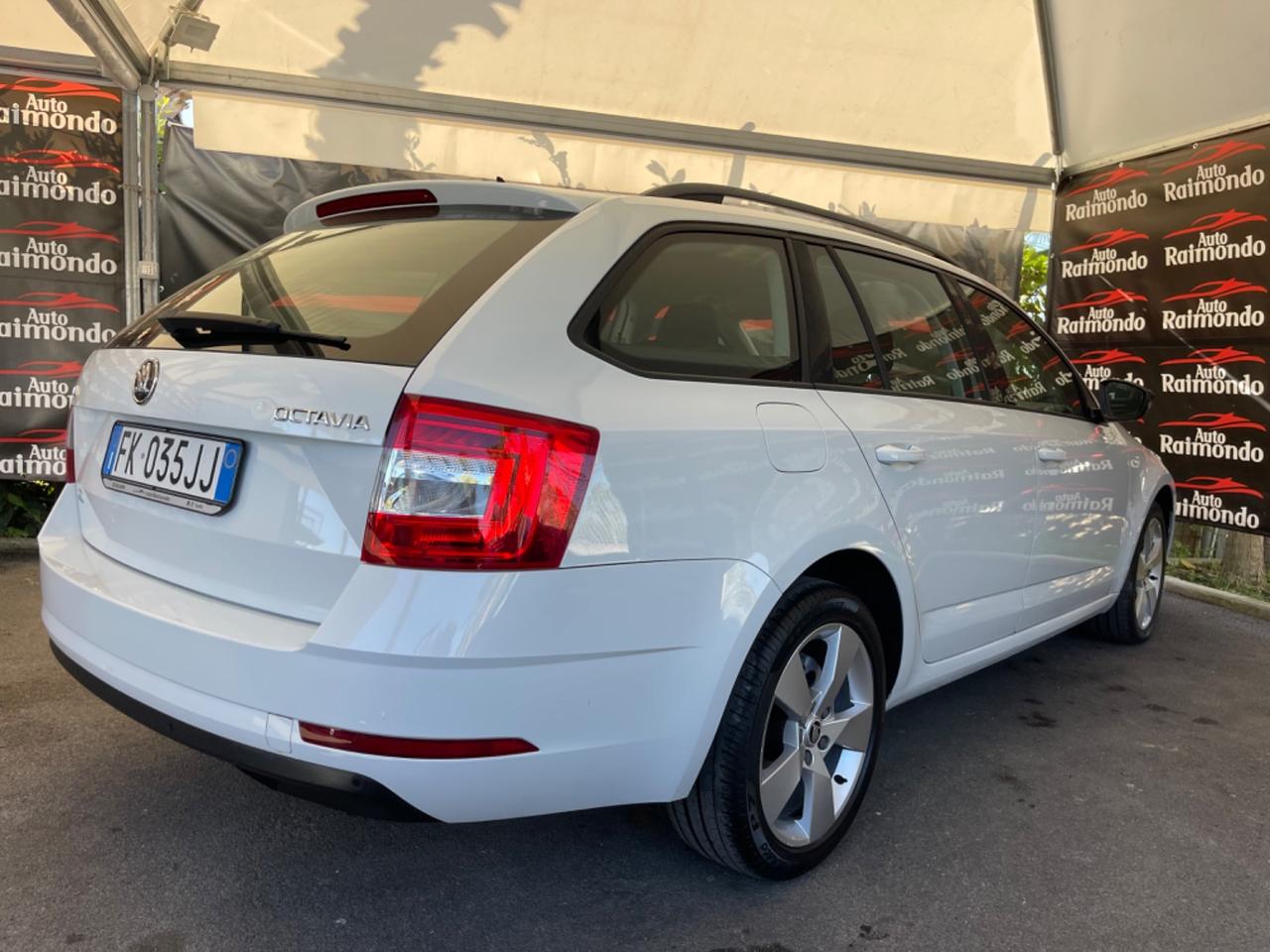 Skoda Octavia 1.6 TDI CR 115 CV Wagon Executive