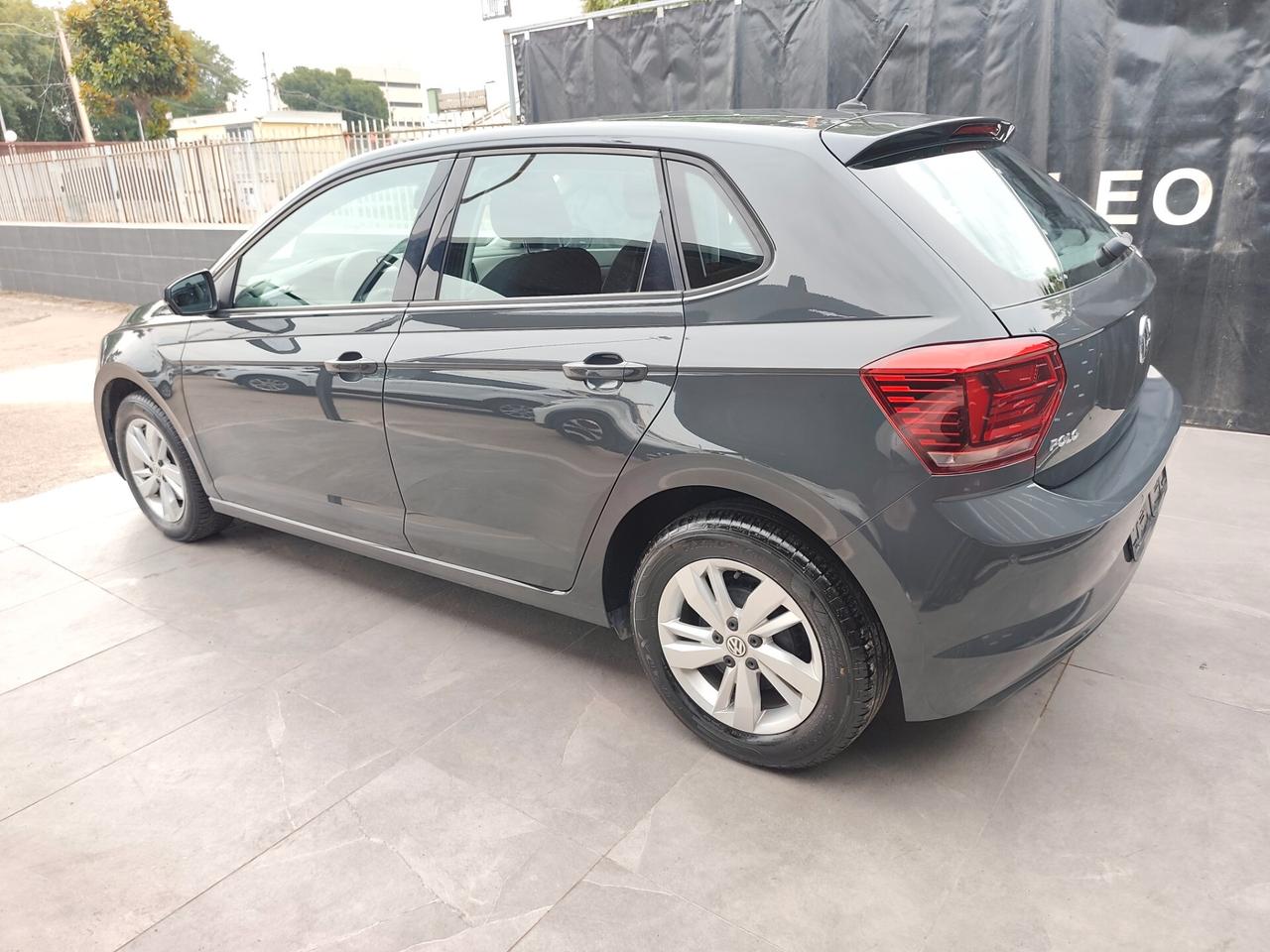 Volkswagen Polo 1.6 TDI Comfortline BlueMotion
