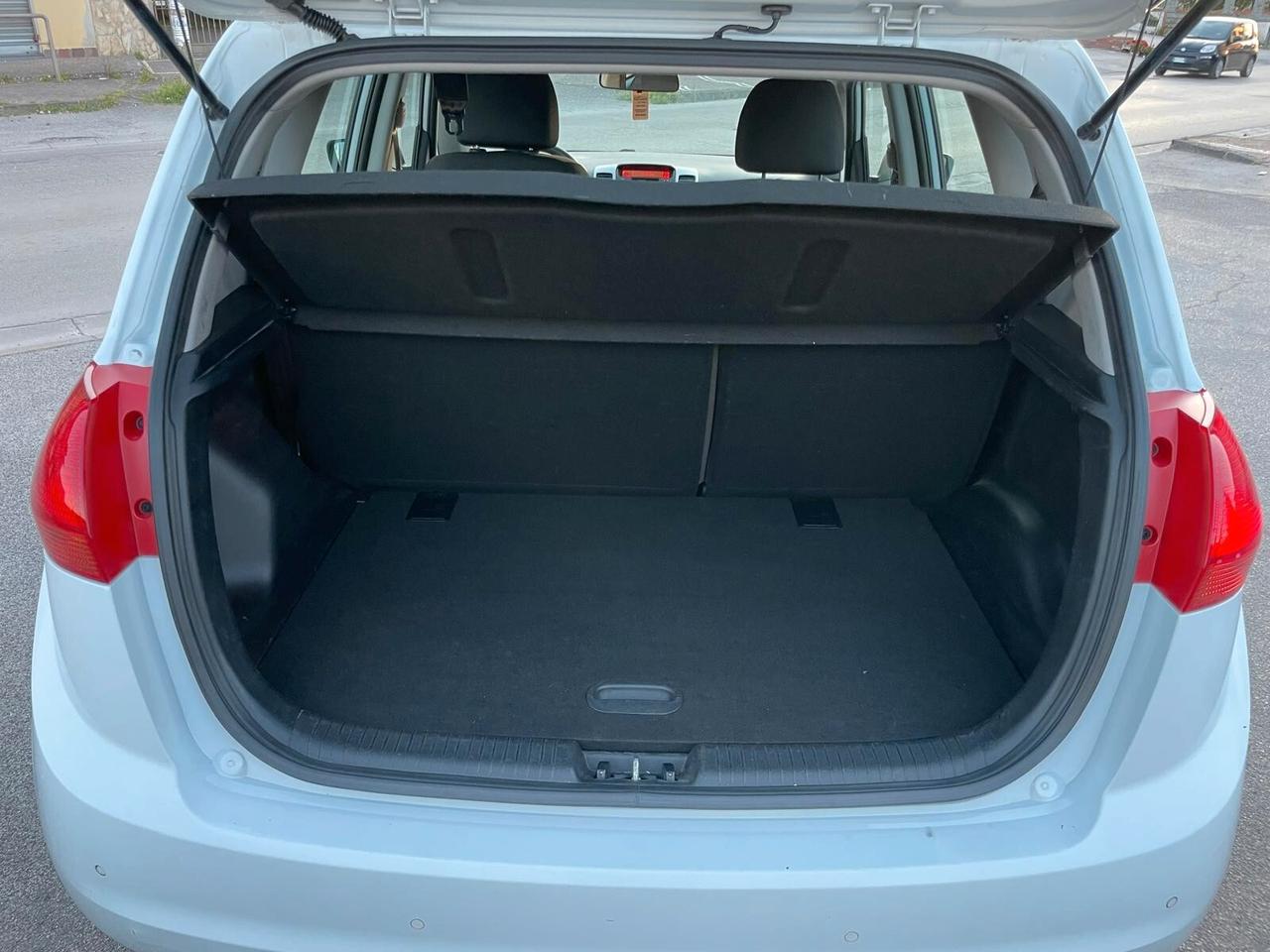 Kia Venga 1.4 CVVT Cool