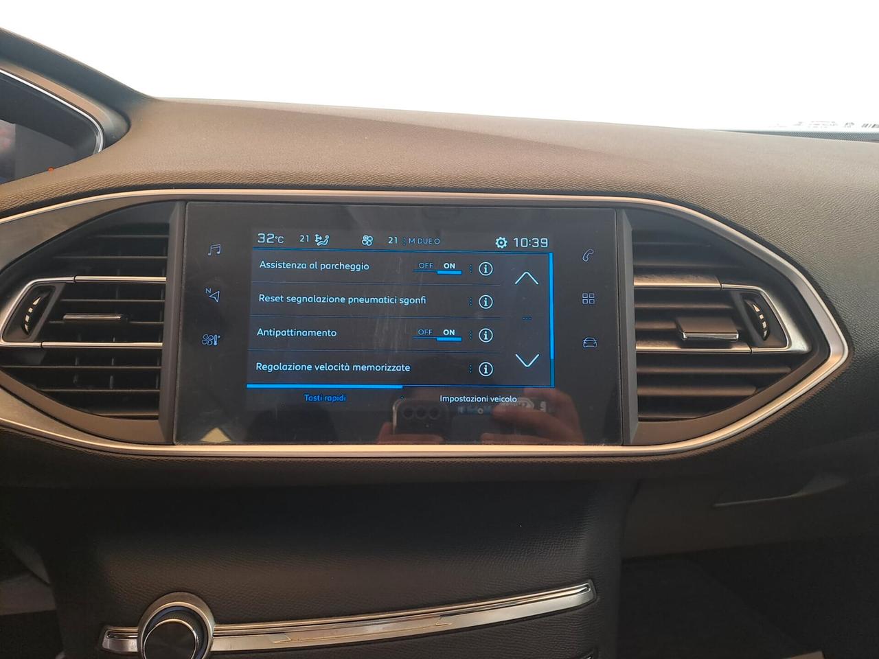 Peugeot 308 1.5 bluehdi Active *99.000*