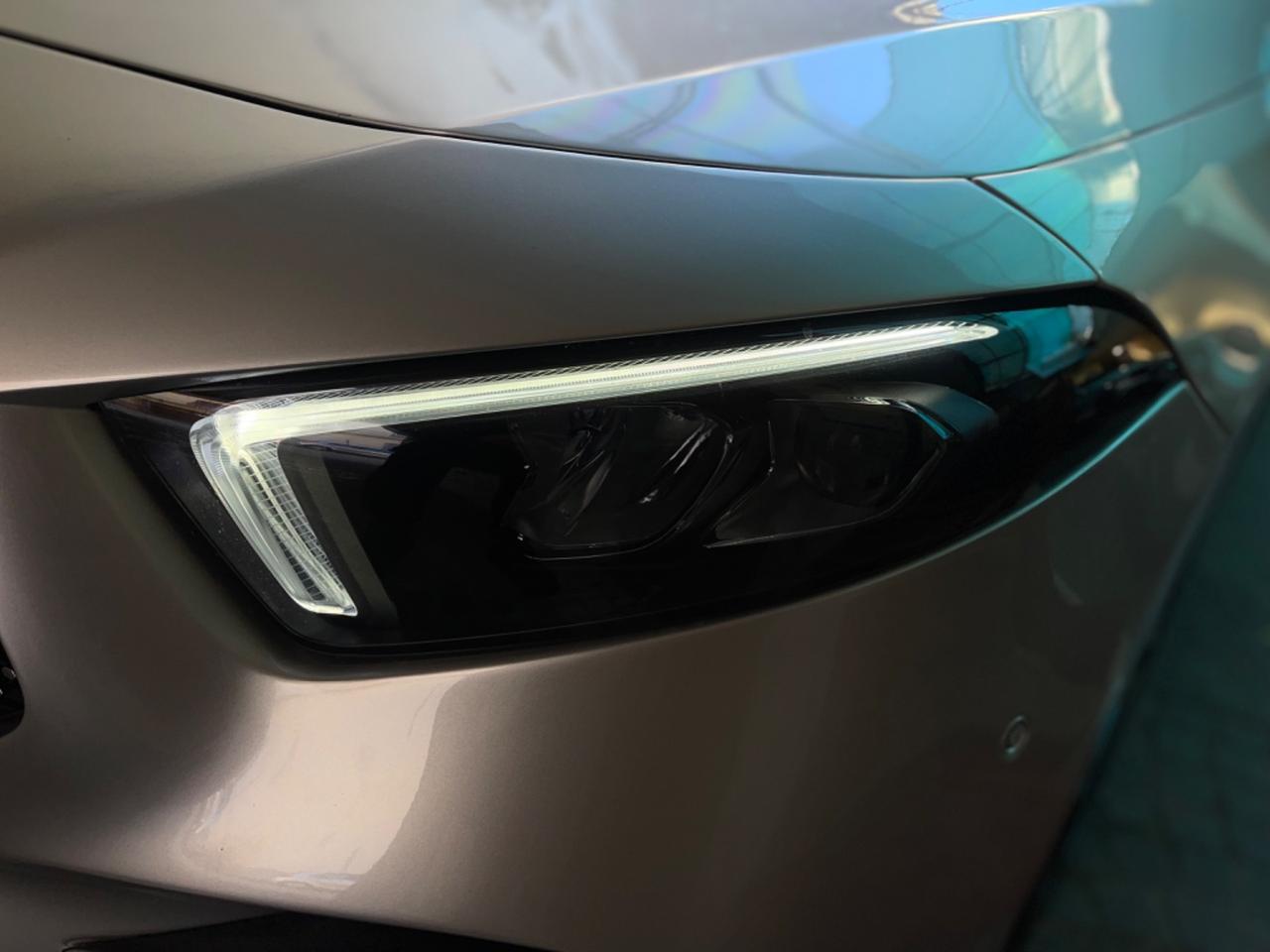 MERCEDES CLASSE A180d,PREMIUM,TETTO APRIBILE,PACC.LUCI