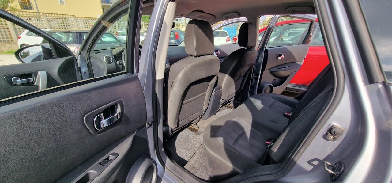 Nissan Qashqai 1.5 dCi DPF Tekna 2011