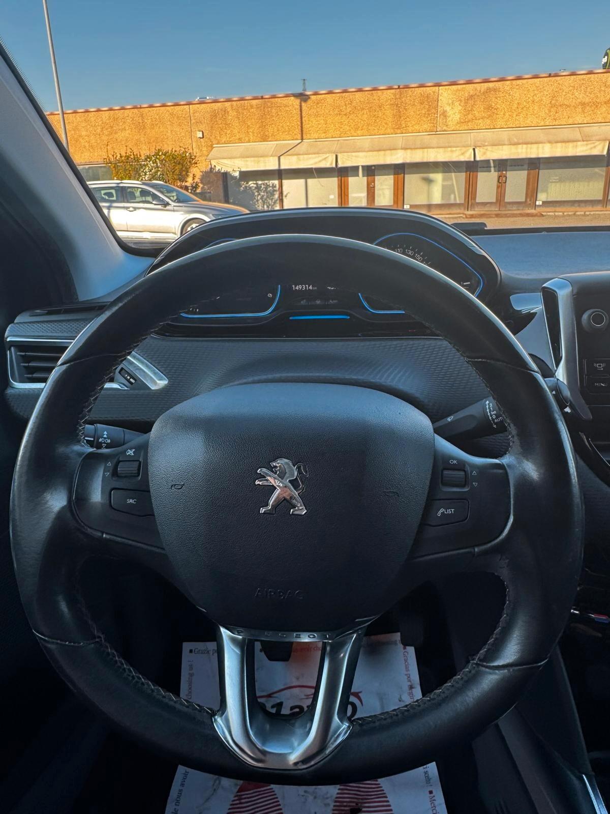 Peugeot 2008 1.6 e-HDi 92 CV Stop&Start urban cross