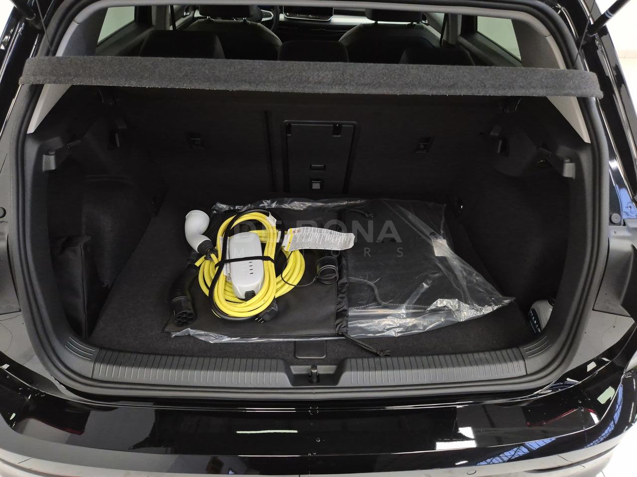 Volkswagen Golf 1.5 tsi ehybrid life 204cv dsg