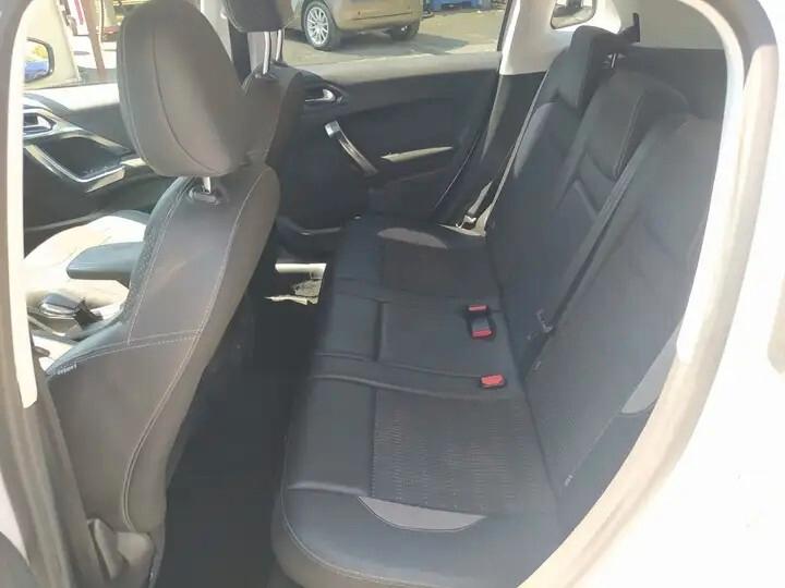 Peugeot 2008 BlueHDi 100 Active