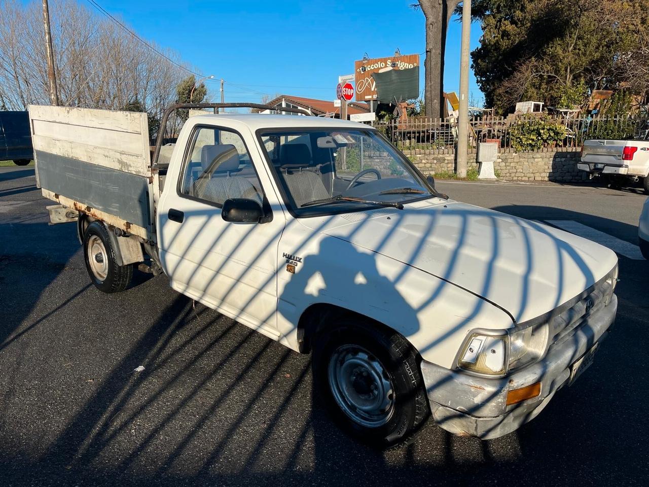 Toyota Hilux 2.4 diesel Pick-up