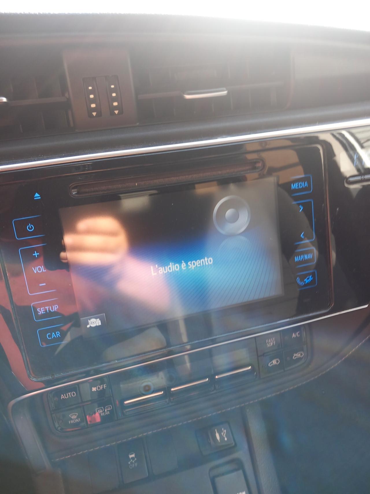 Toyota Auris Touring Sports 1.8 Hybrid Business