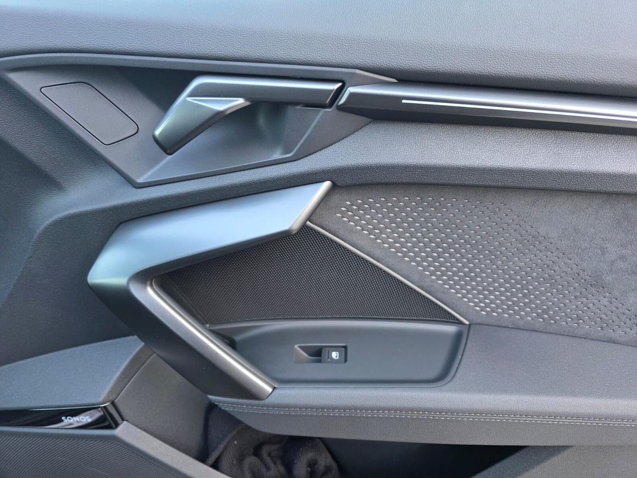 Audi A3 RS 3 SPB TFSI quattro S tronic