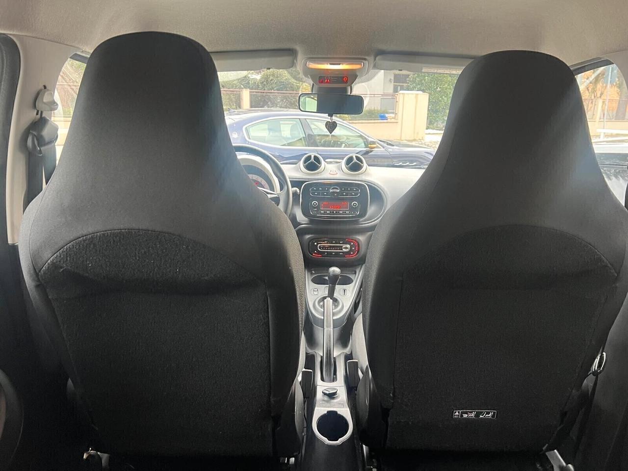 SMART FORFOUR 70 1.0 TWINAMIC PASSION AUT. NEOP.