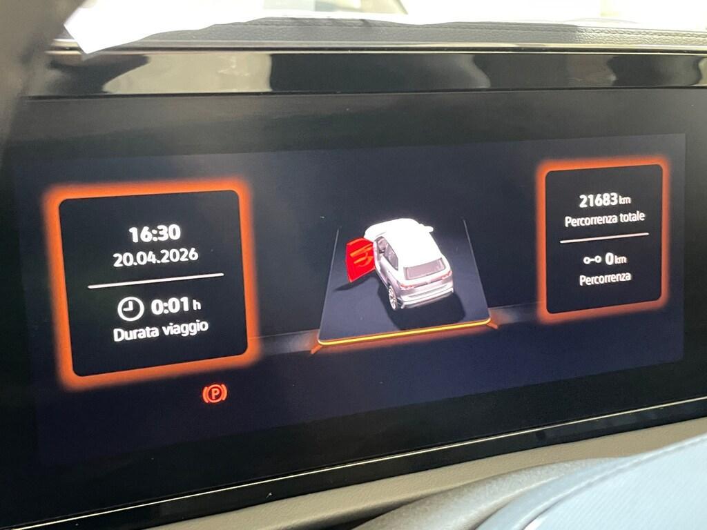 Volkswagen Tiguan 2.0 TDI 150CV DSG R-LINE IVA ESPOSTA