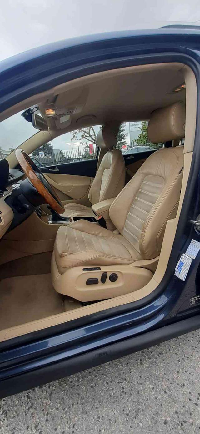 VOLKSWAGEN Passat 2.0 16V TDI Var. Highline SCONTO ROTTAMAZIONE
