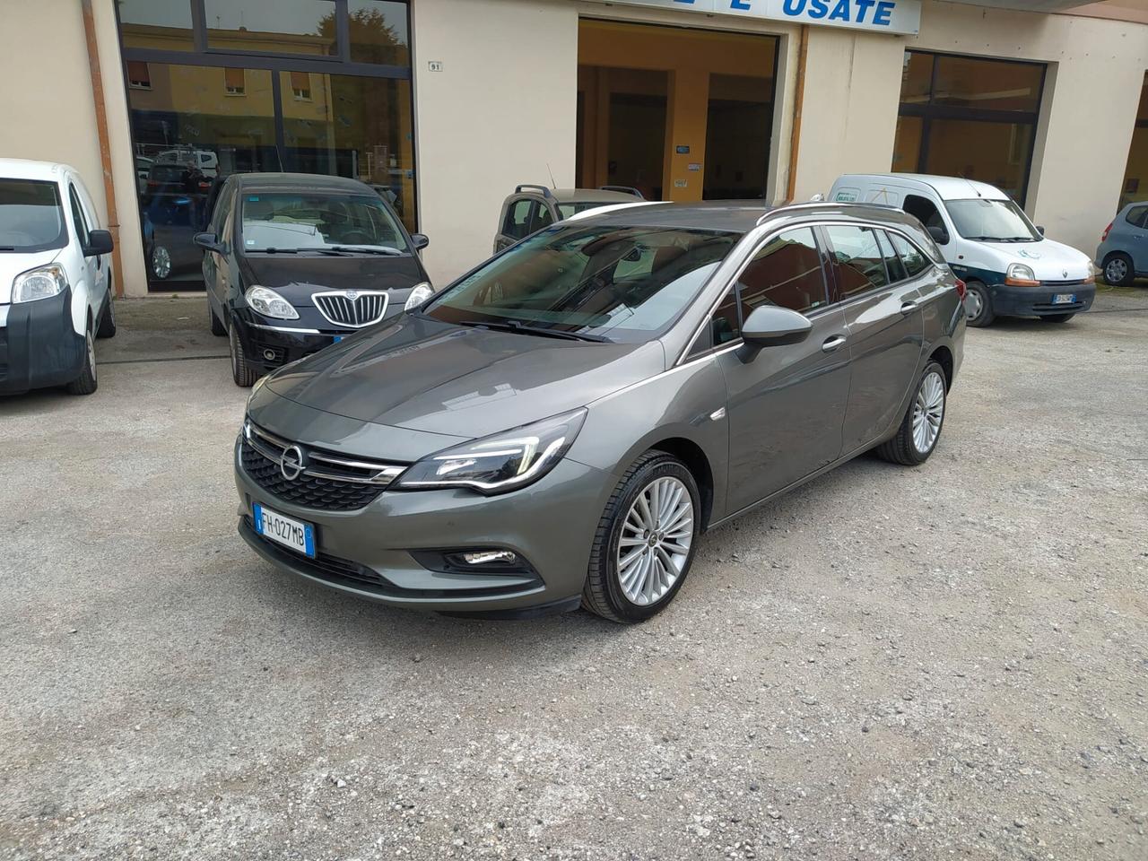 Opel Astra 1.6 CDTi 110CV Start&Stop Sports Tourer Innovation Neopatentati