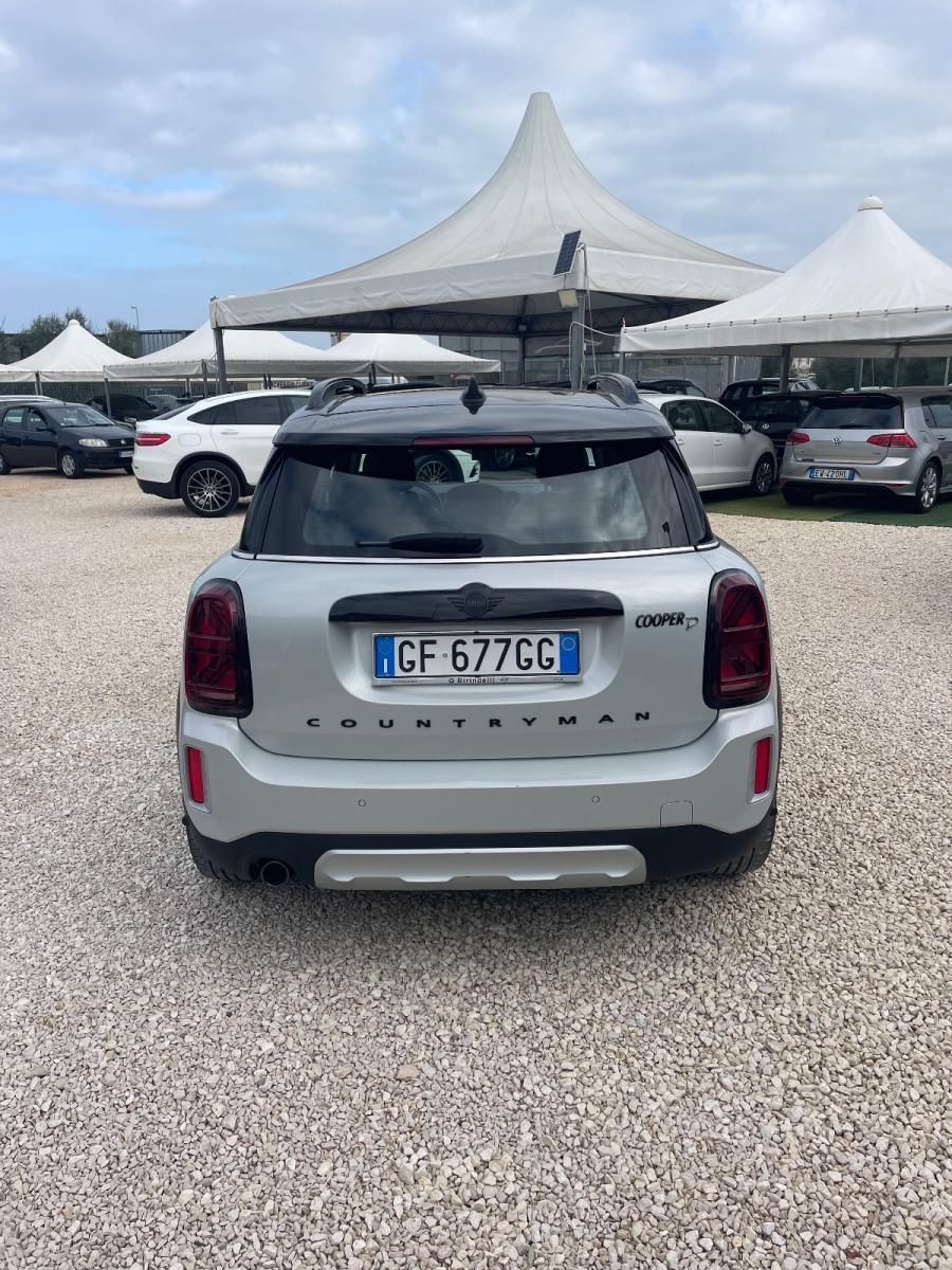 MINI - Countryman - Mini One D Northwood Edition