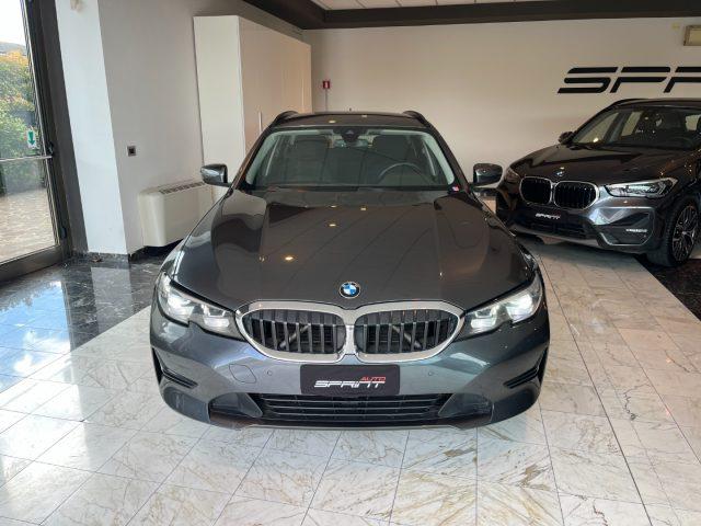 BMW 318 iA Touring Business Advantage StepTronic 156cv