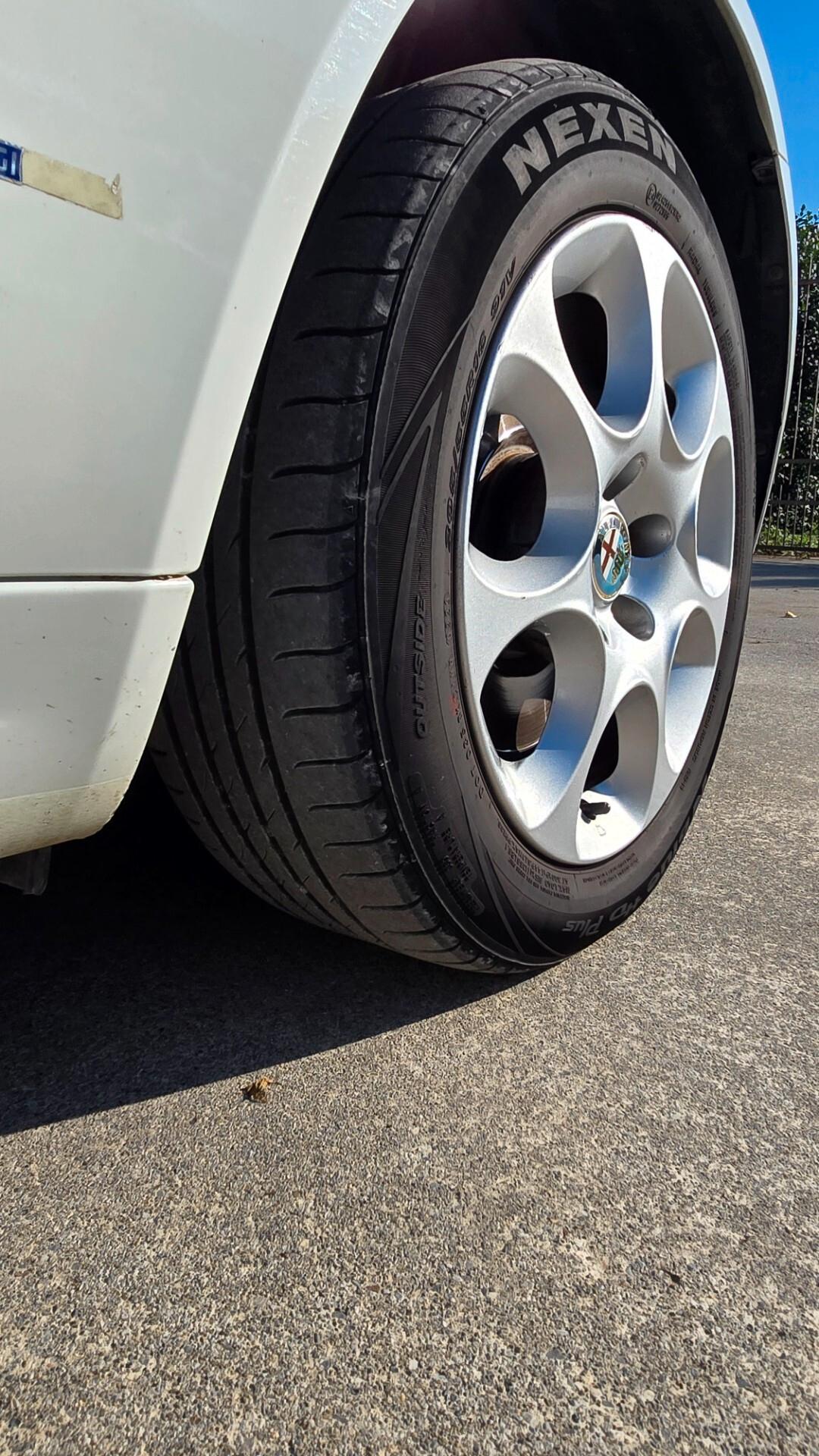 ALFA 159 1.9 JTDM PARI AL NUOVO