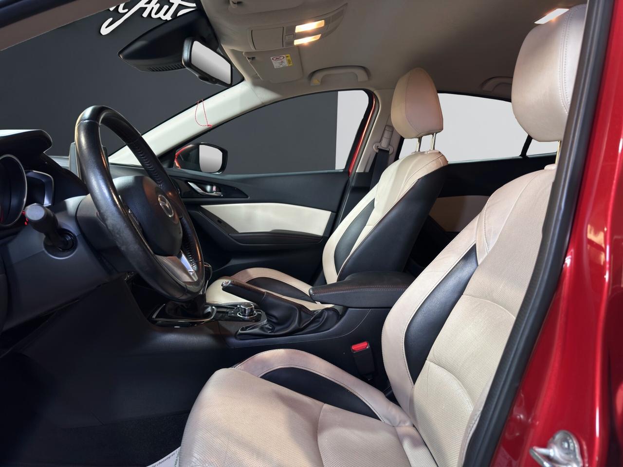 Mazda 3 2.2 Skyactiv-D Exceed