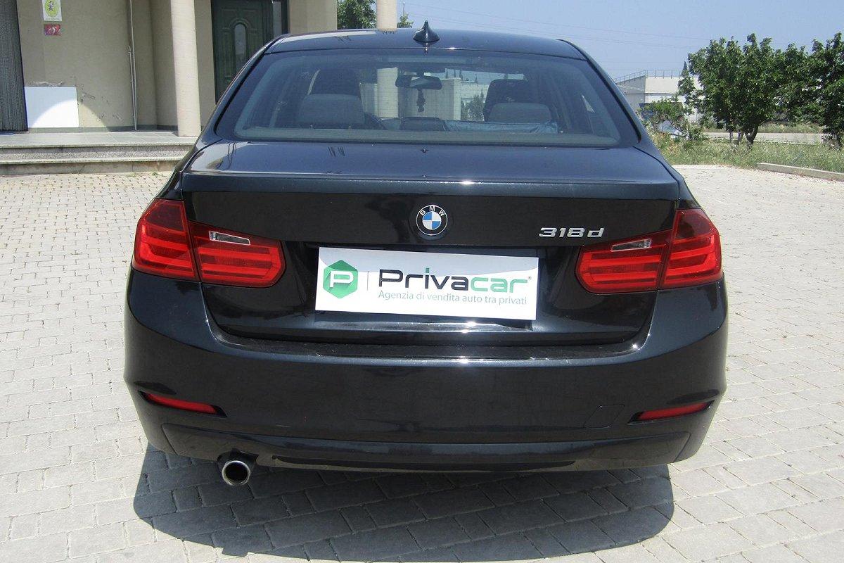 BMW 318d Business aut.
