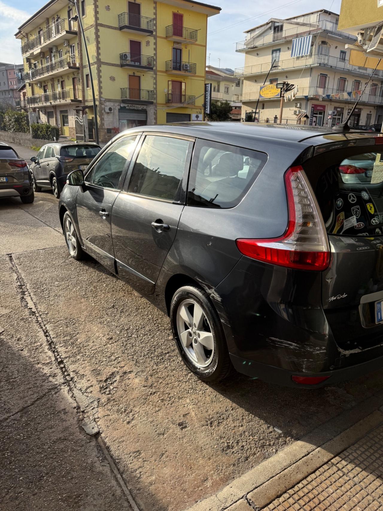 Renault Scenic Scénic 1.5 dCi 110CV Dynamique