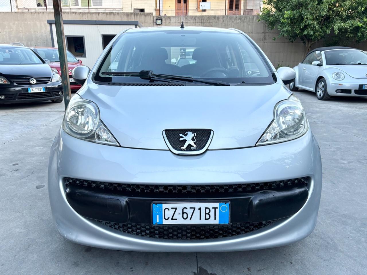 Peugeot 107 1.0 68CV 5p. buonissime condizioni