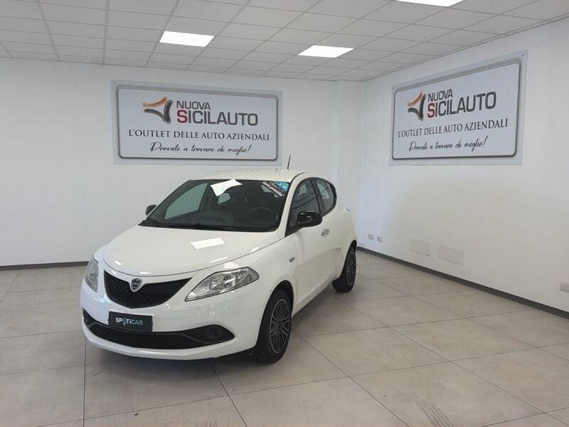 Lancia Ypsilon 1.2 69cv Start& Stop Gold