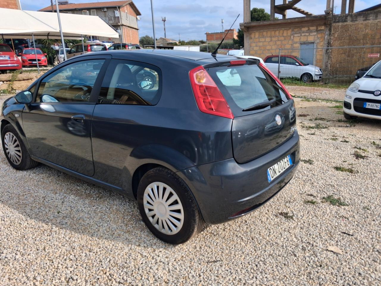 Fiat Grande Punto 1.3 MJT 75 CV 5 porte Dynamic