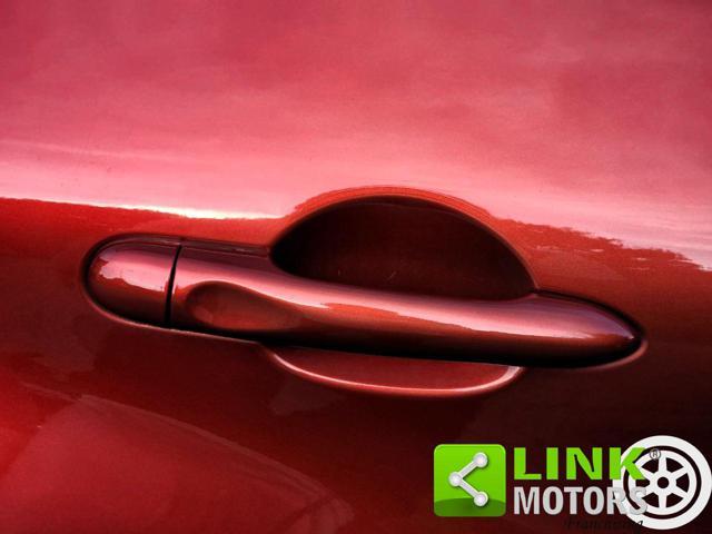 RENAULT Captur R-Link Automatica Dci 90CV E6