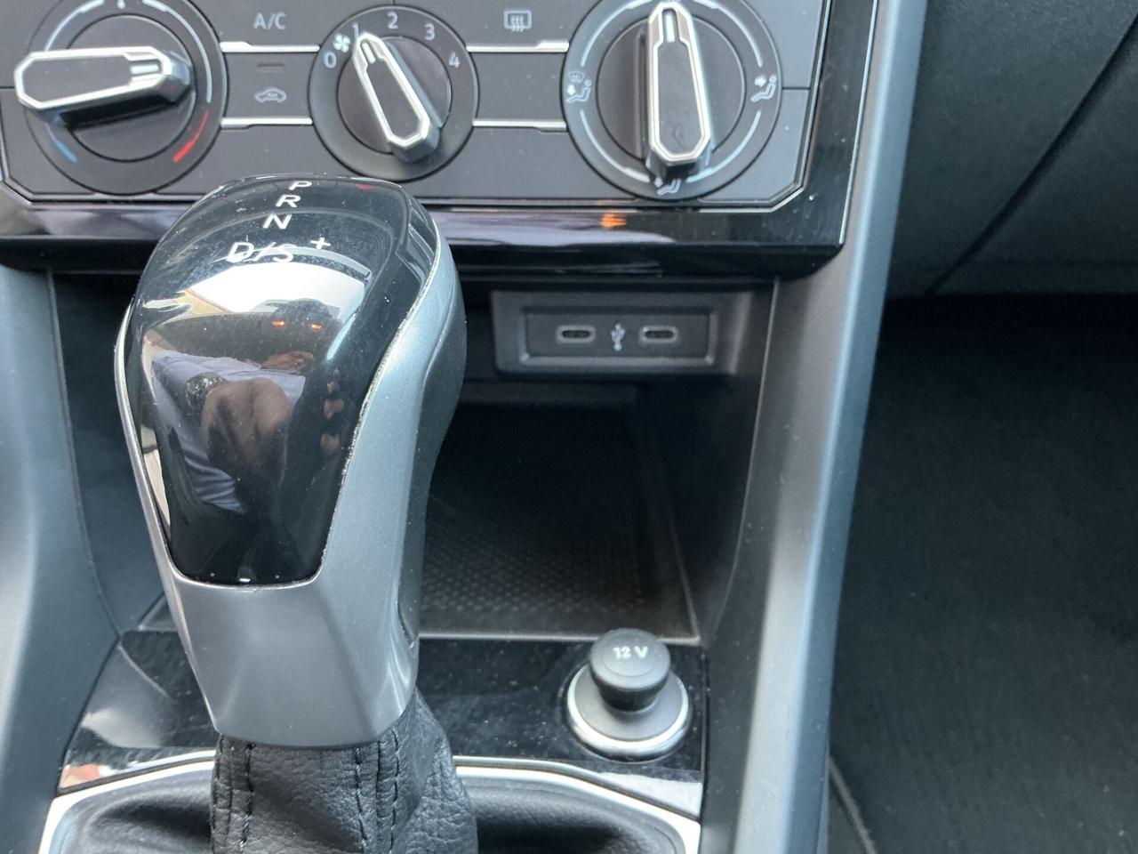 Volkswagen T-Cross 1.0 Benzina Cambio Automatico