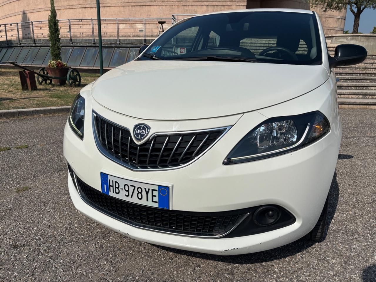 Lancia Ypsilon Hybrid (con soli 108000km)