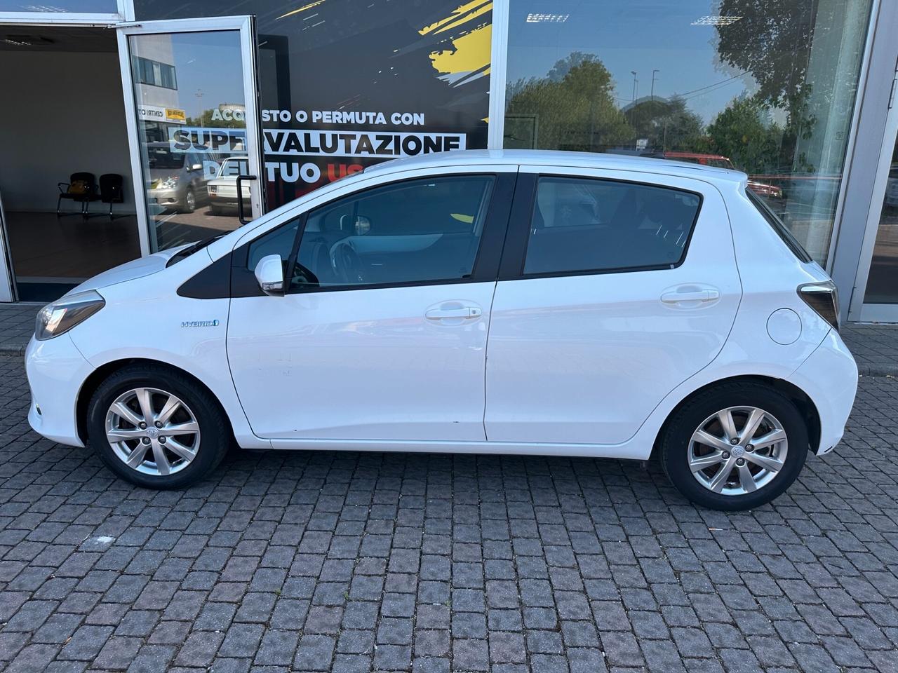 Toyota Yaris 1.5 Hybrid 5 porte Lounge Più