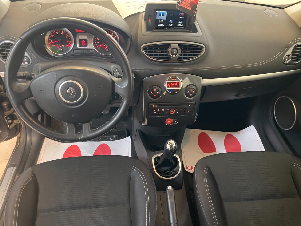Renault Clio 1.2 5P Live! FULL OPTIONAL TAGLIANDATA NEOPATENTATI