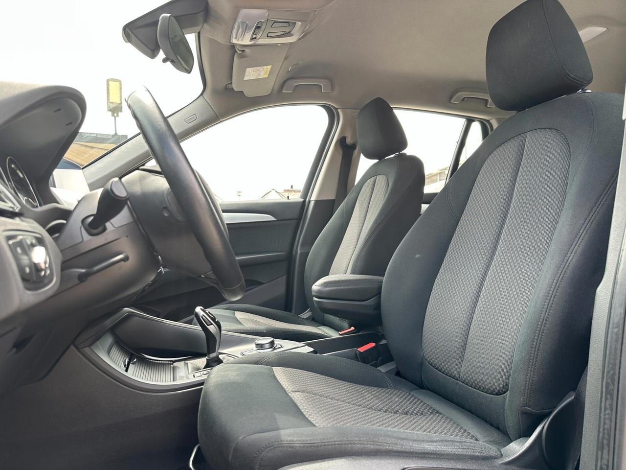 BMW X1 xDrive18d Business auto